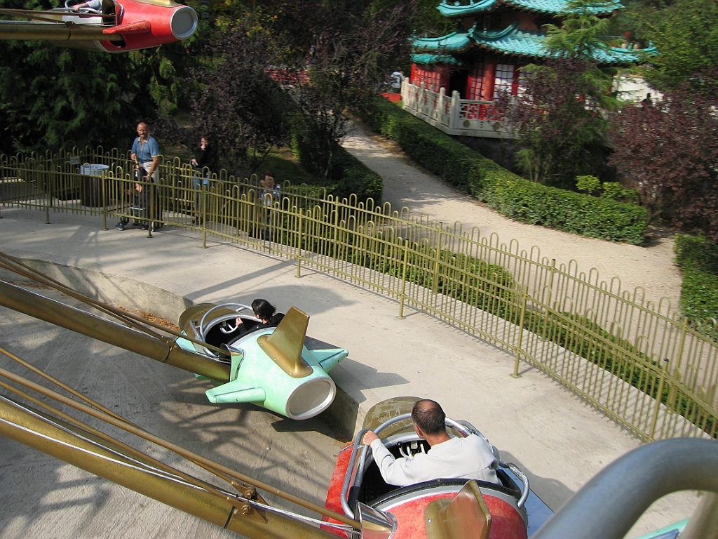 Manège avion 04.jpg